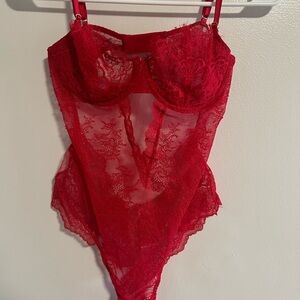 Red Wicked unlined lace teddy size medium